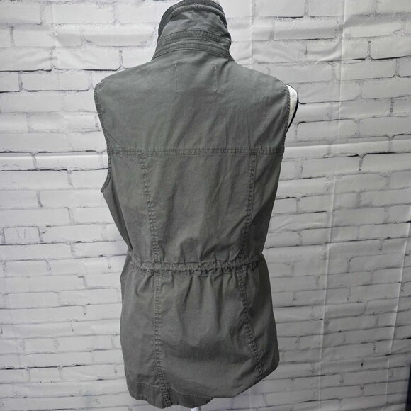 American Rag Utility Vest – Olive Green, Sleeveless, Size M - Picture 5 of 9